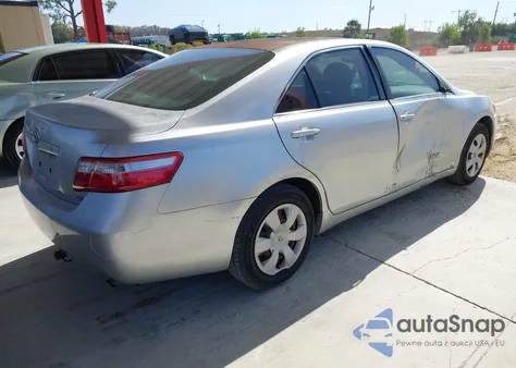 2007 Toyota Camry Ce z USA, uszkodzony, nr VIN JTNBE46K573069412